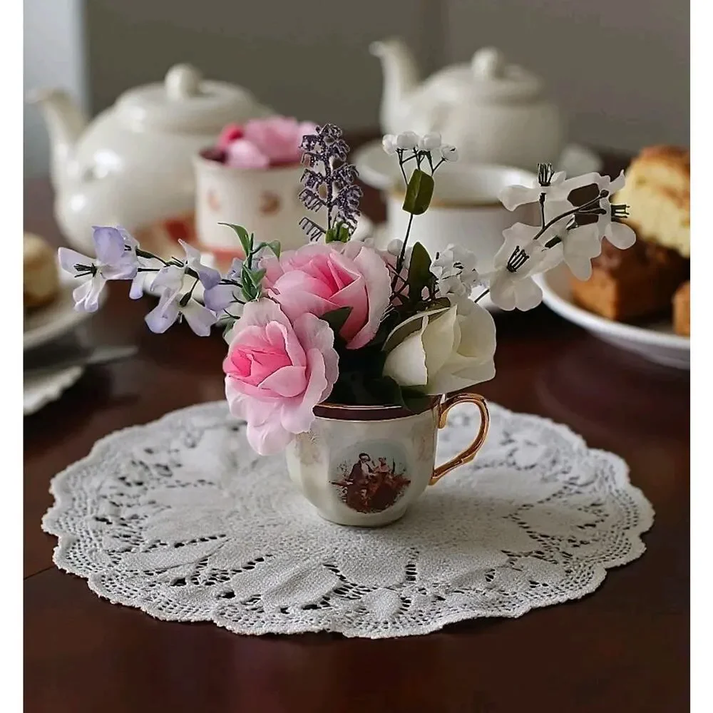 Mary Pop-Ins Tea Cup Floral Arrangement pink white
